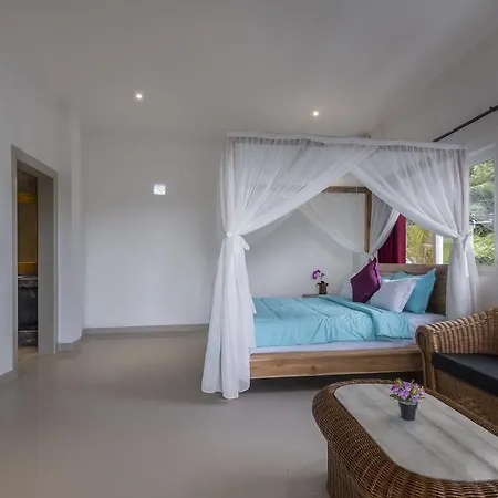 Villa Suari I Padangbai  Room photo
